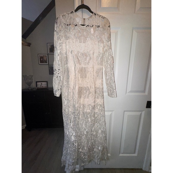 Alexis Floral Lace Maxi Dress‎ Long Sleeve Elegant Evening Gown White L - Picture 8 of 16